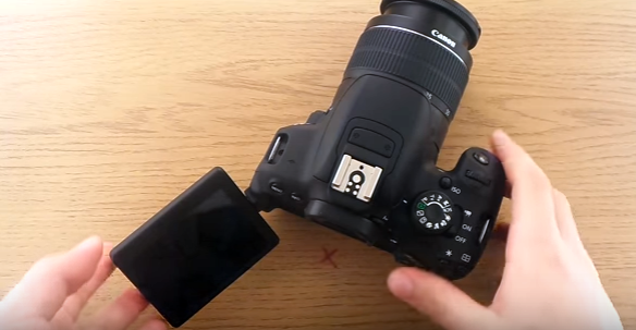 How To Hack Your DSLR That Doesn't Have A Flip Screen