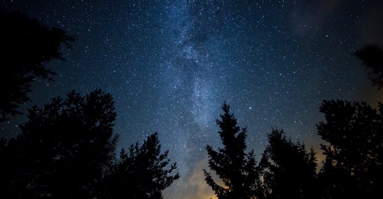 How To Photograph Stars & Night Skies Without Buying New Equipment ...